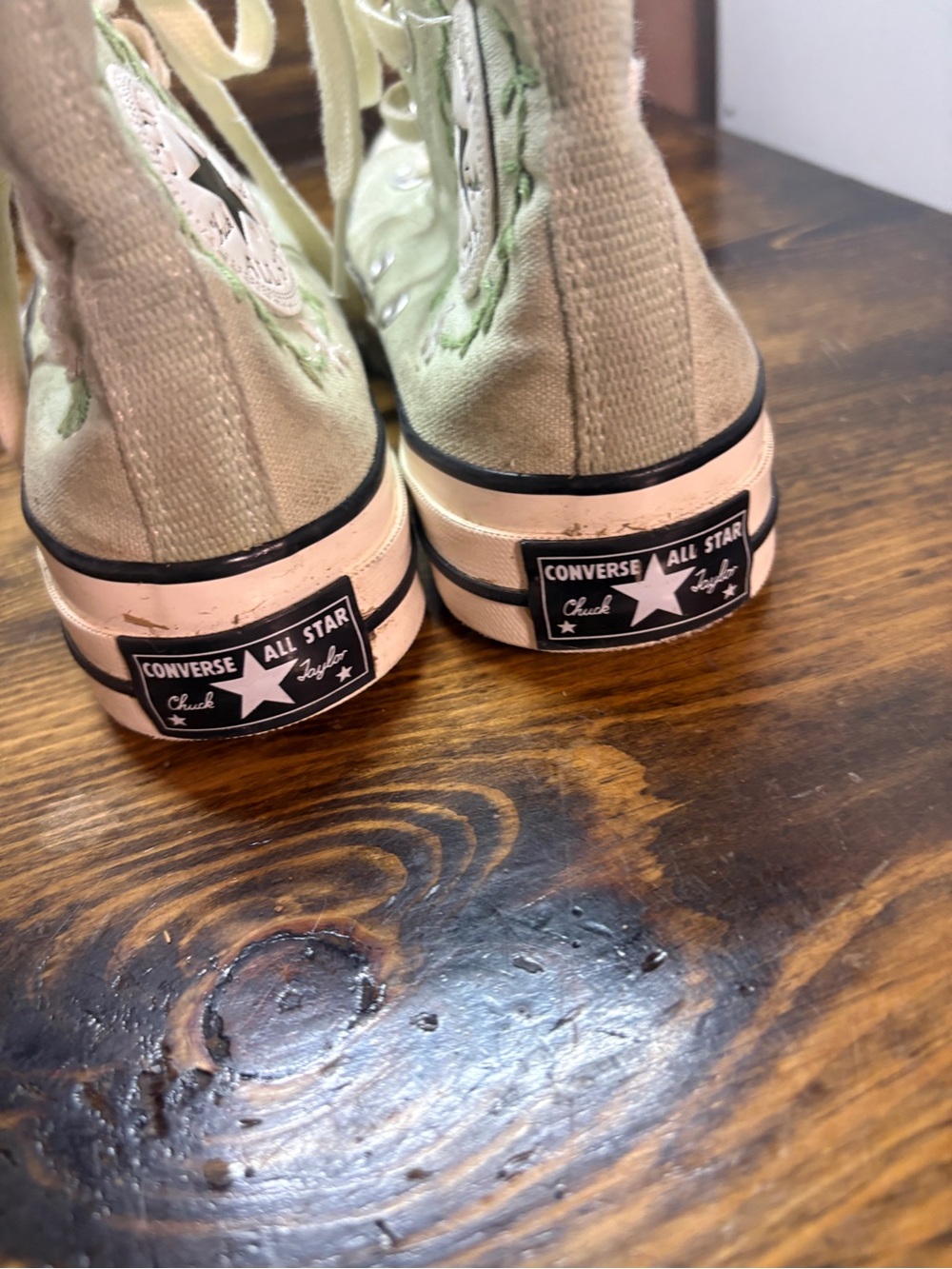 Converse green floral embroidered high top sneakers size W7 - Picture 10 of 11